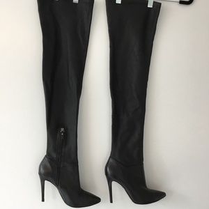 Alice + Olivia Dae Stretch Over-the-Knee Boot